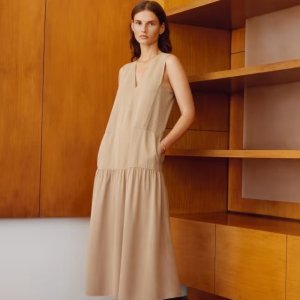 Everlane Spring Sale