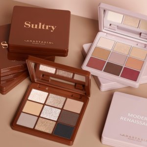 ANASTASIA SELECT PALETTES @ Nordstrom