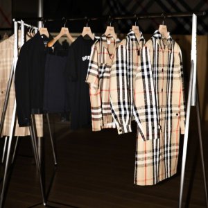  Exclusive: Jomashop Burberry Sale